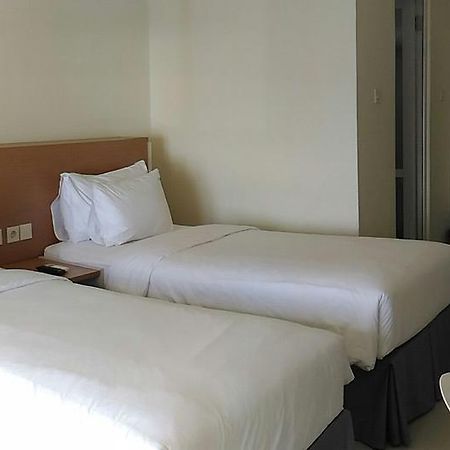 Big Fish Hotel Манадо Екстер'єр фото